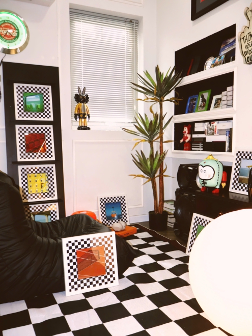 Grids & Glimpses 006